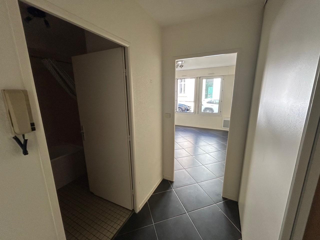 Visuel 5 appartement 1 pièce 25.87 m2 Tours