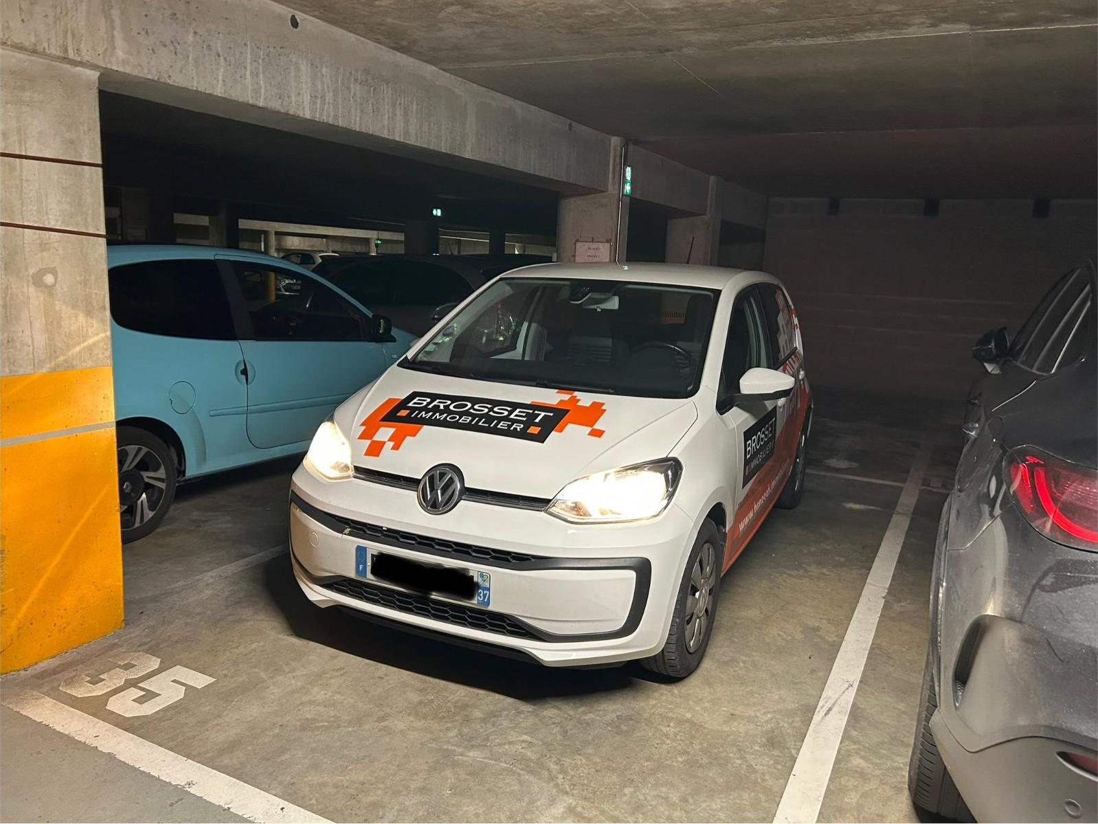 Visuel parking Tours