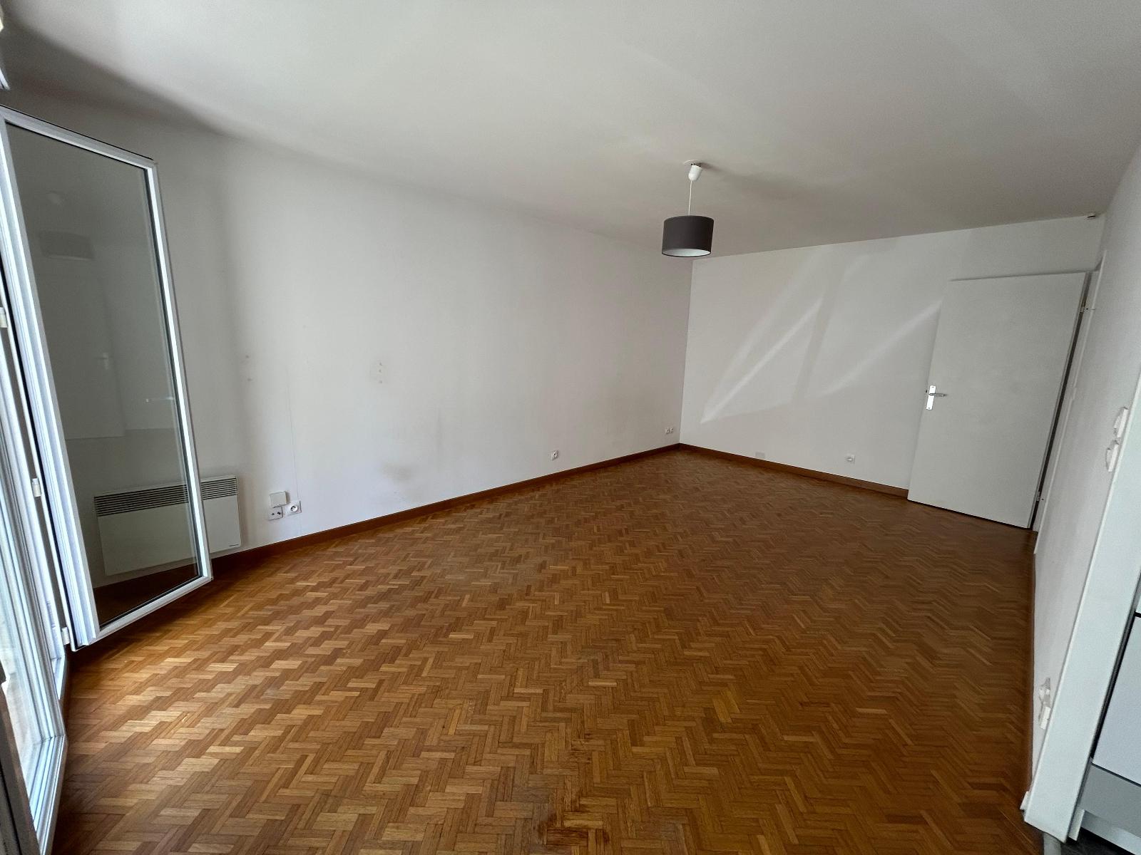 Visuel 4 appartement 1 pièce 34.79 m2 Tours
