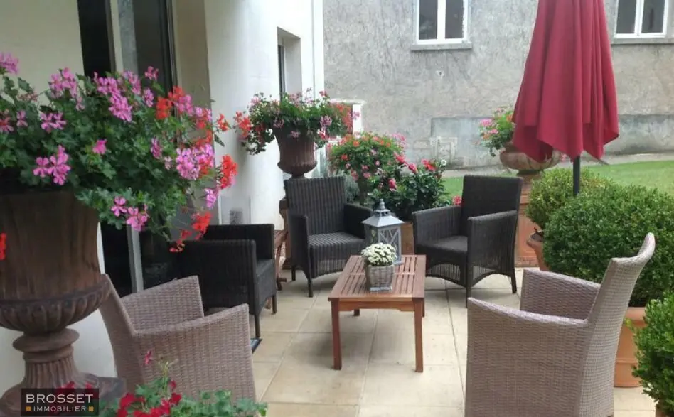 Visuel 2 appartement 4 pièces 93.6 m2 Saint-Cyr-sur-Loire Visuel 2 appartement 4 pièces 93.6 m2 Saint-Cyr-sur-Loire