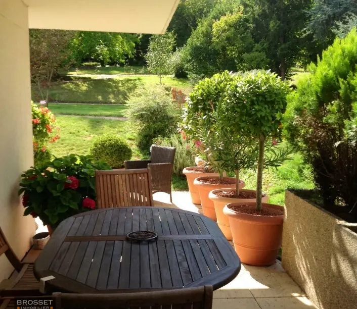 Visuel 6 appartement 4 pièces 93.6 m2 Saint-Cyr-sur-Loire Visuel 6 appartement 4 pièces 93.6 m2 Saint-Cyr-sur-Loire