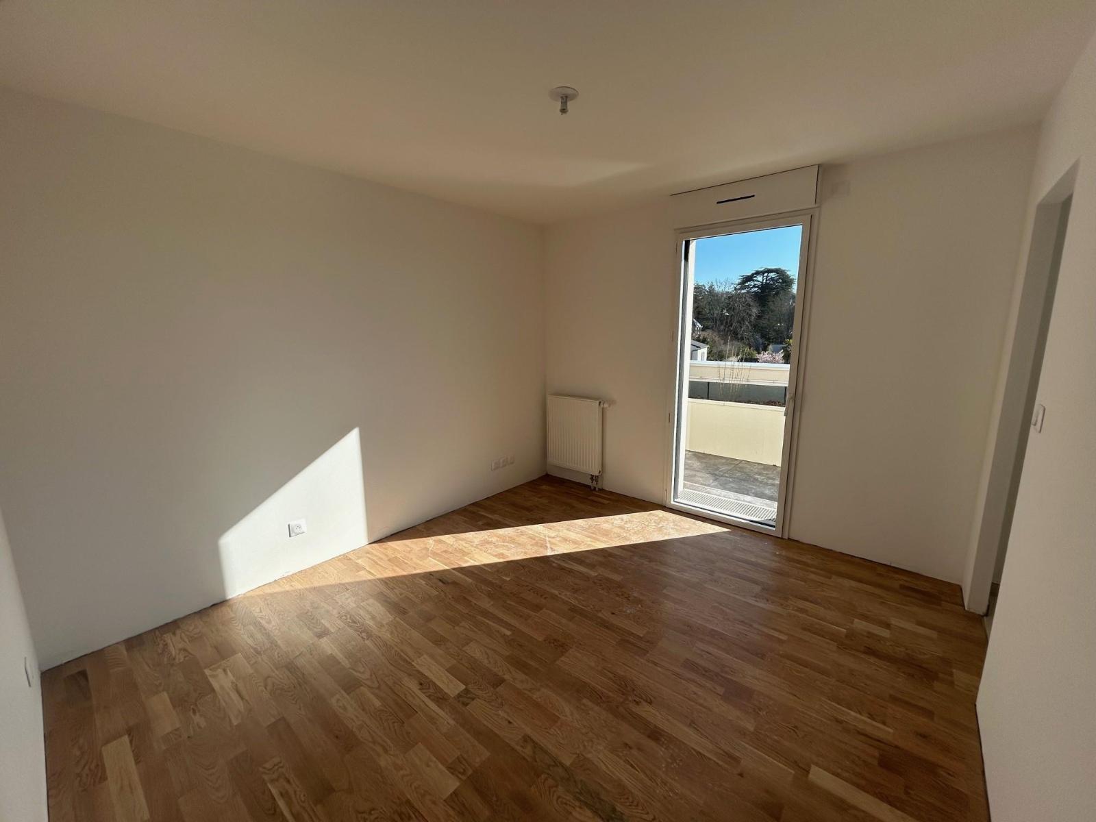 Visuel 2 appartement 4 pièces 86.5 m2 Saint-Cyr-sur-Loire