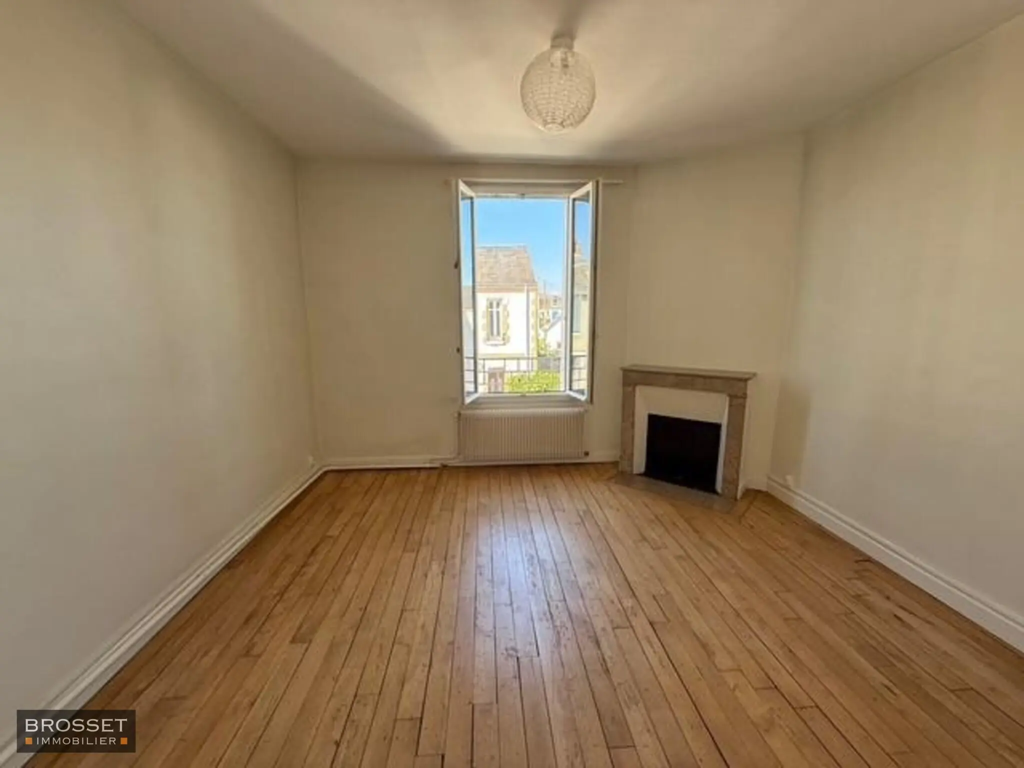 Visuel 3 maison 4 pièces 82 m2 Tours