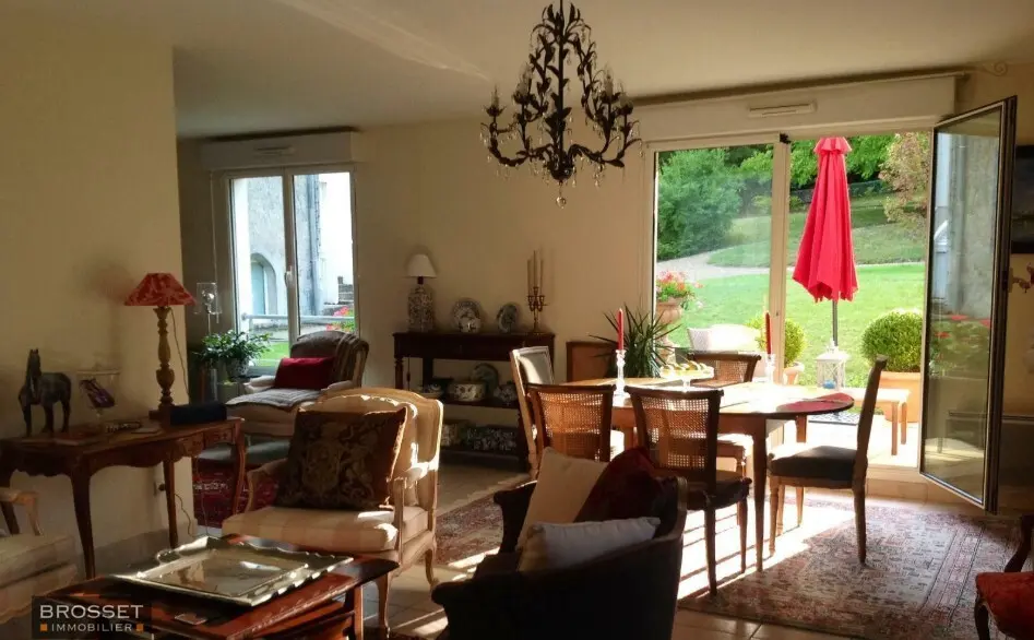 Visuel 3 appartement 4 pièces 93.6 m2 Saint-Cyr-sur-Loire Visuel 3 appartement 4 pièces 93.6 m2 Saint-Cyr-sur-Loire