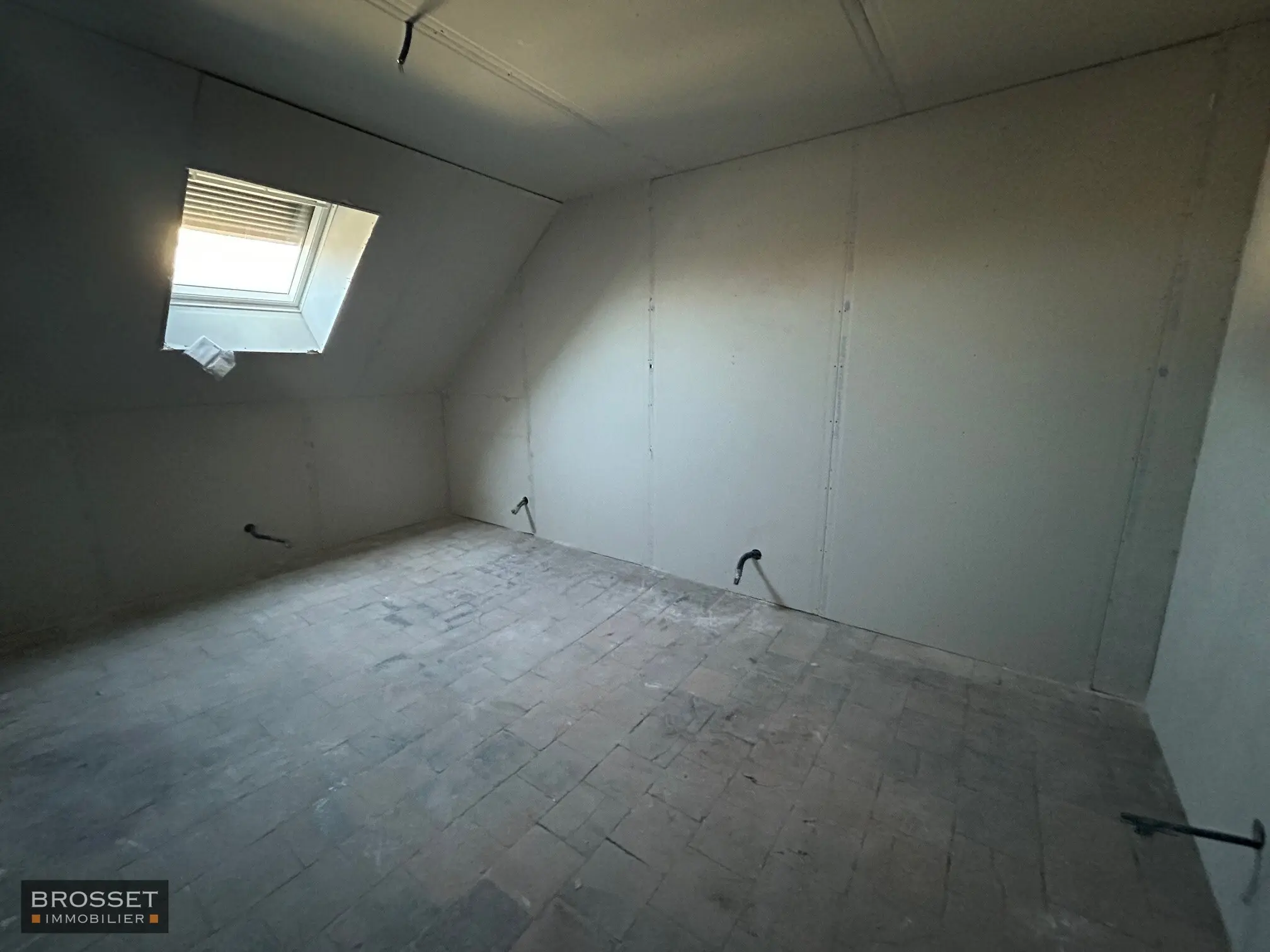 Visuel 7 immeuble  220 m2 La Chartre-sur-le-Loir