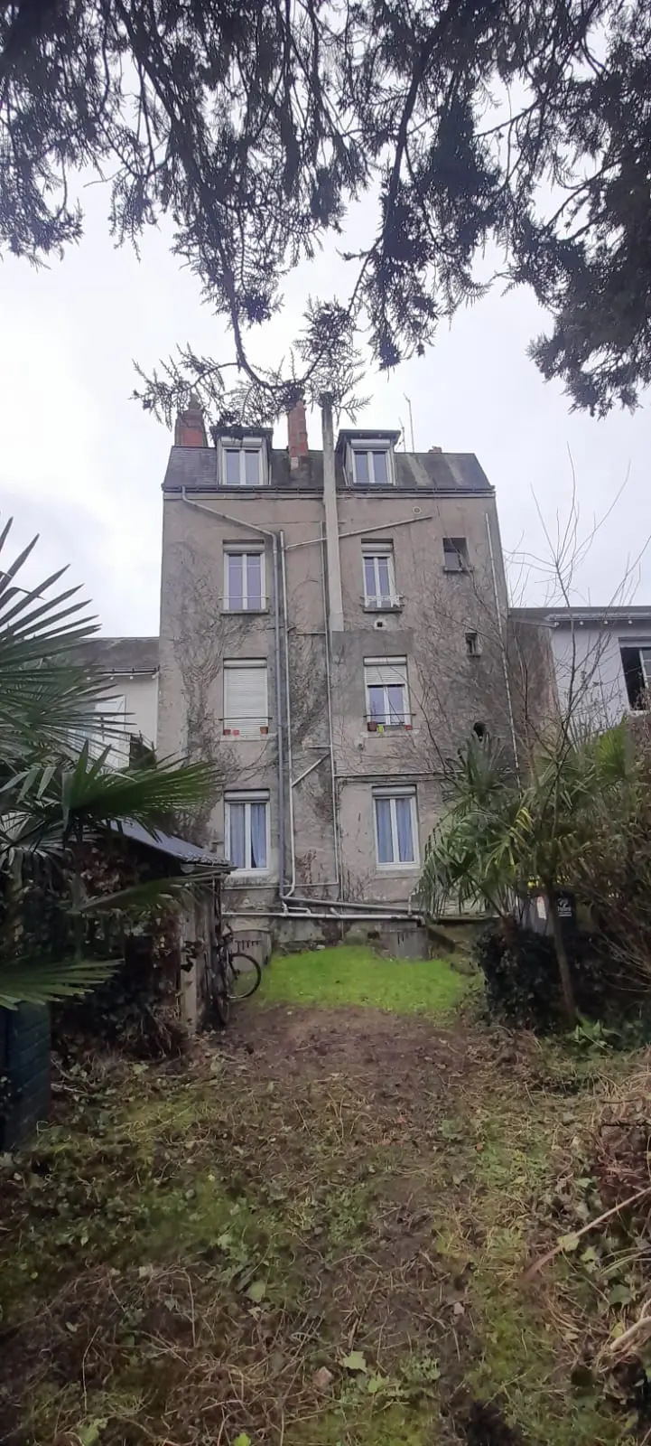 Visuel 4 immeuble 185 m2 Tours