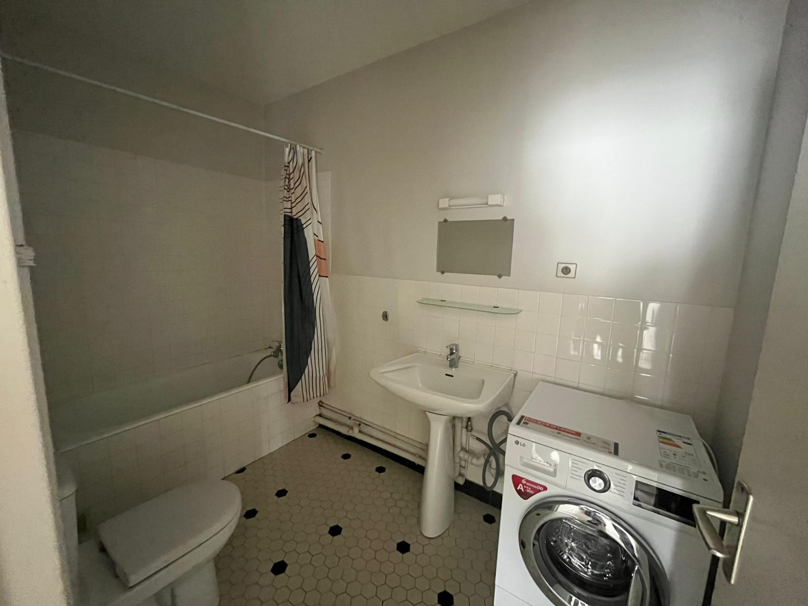 Visuel 6 appartement 4 pièces 75 m2 Tours Visuel 6 appartement 4 pièces 75 m2 Tours