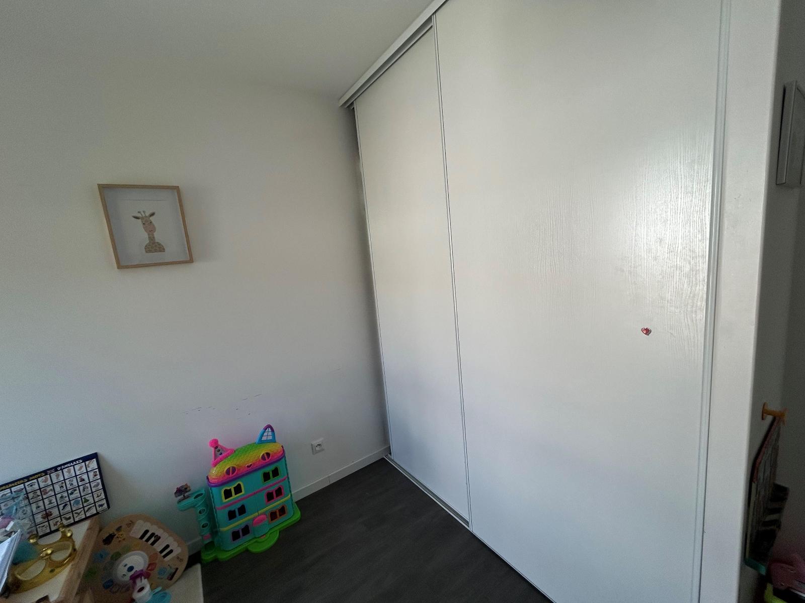 Visuel 10 appartement 4 pièces 84.82 m2 Tours