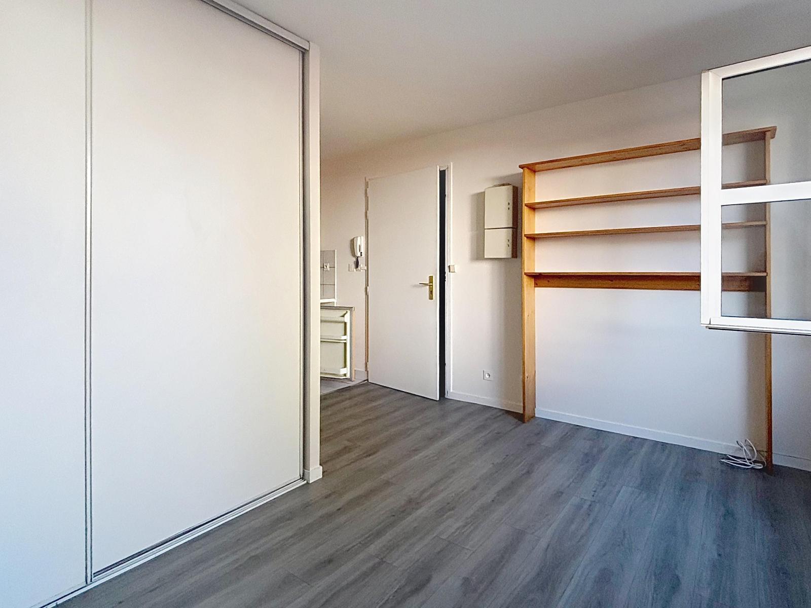 Visuel 1 appartement 1 pièce 19.74 m2 Tours Visuel 1 appartement 1 pièce 19.74 m2 Tours