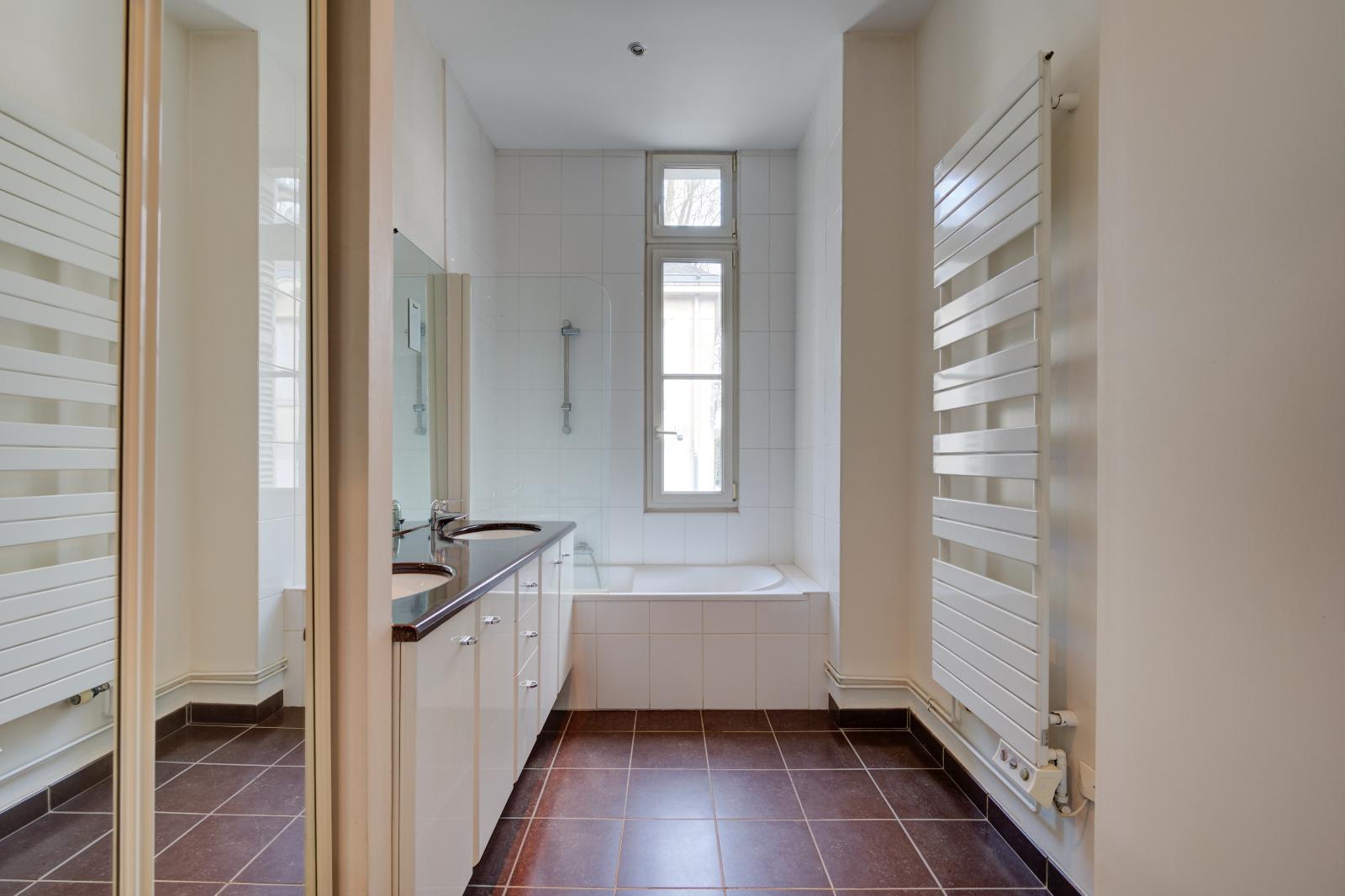 Visuel 5 maison 8 pièces 280 m2 Tours