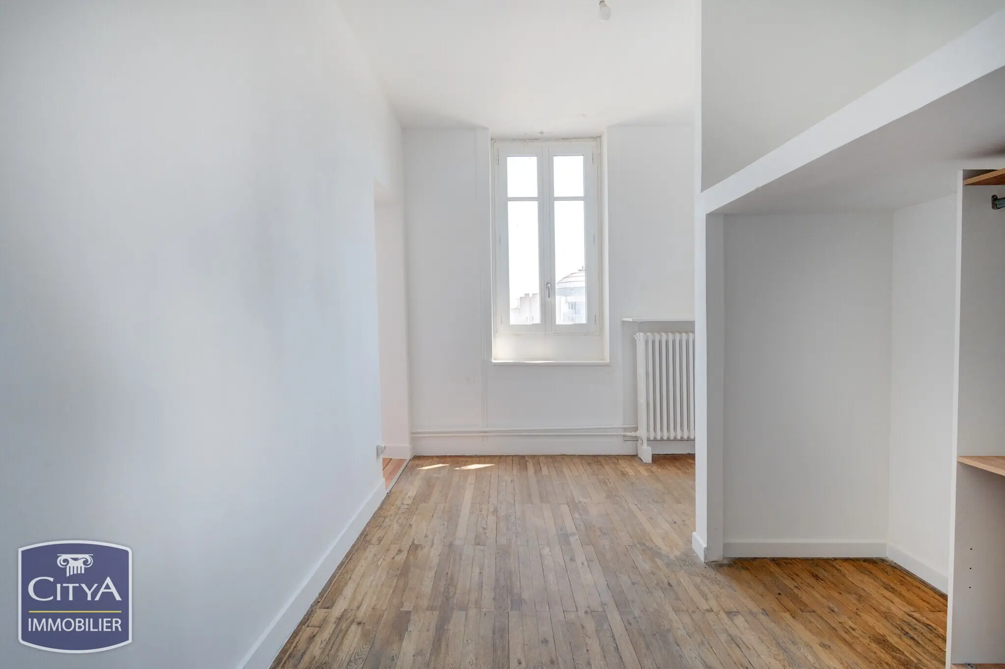 Visuel 8 appartement 1 pièce 33.71 m2 Tours
