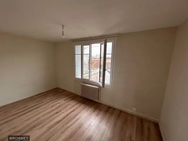 Visuel 4 appartement 2 pièces 47.68 m2 Tours