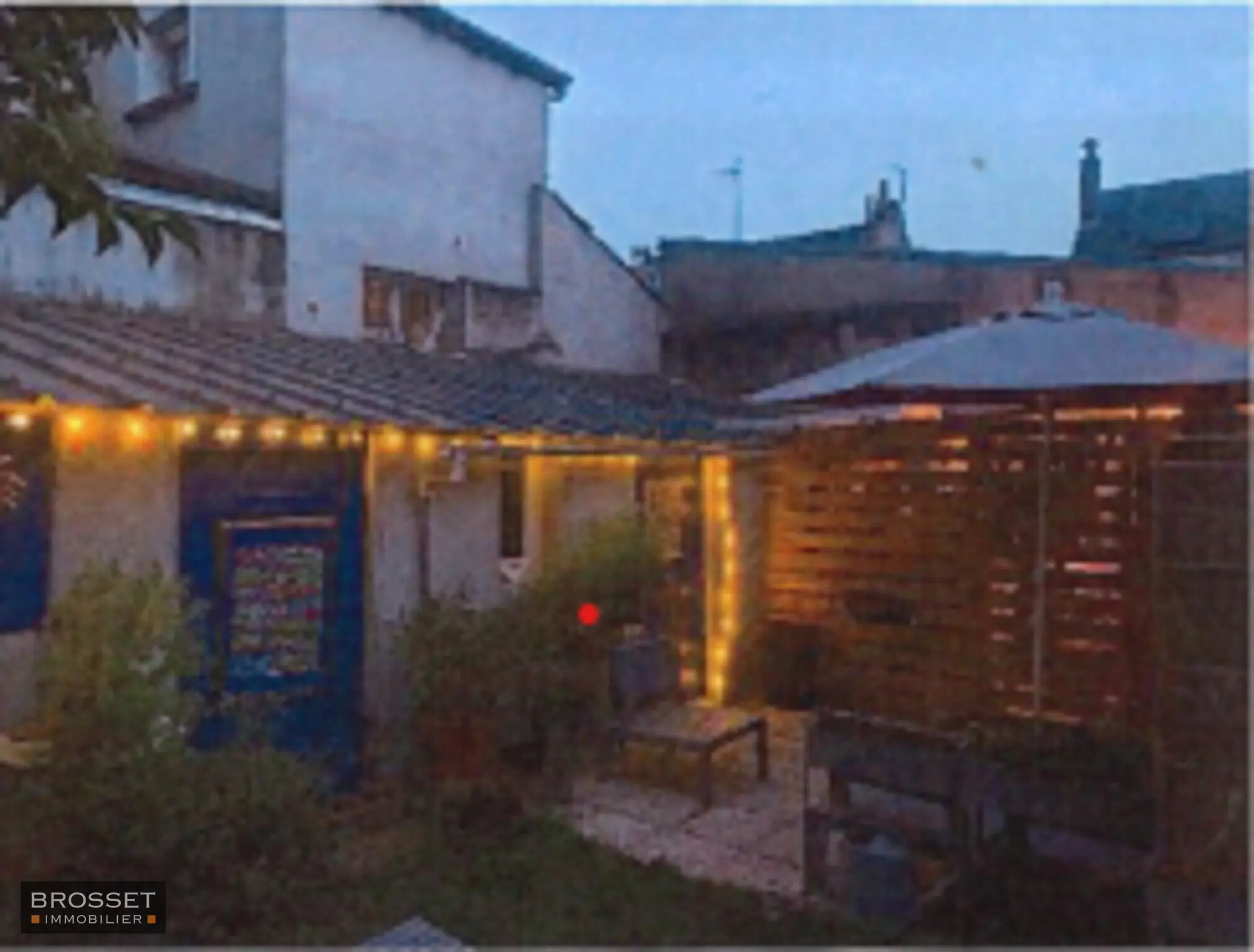 Visuel 3 immeuble  250 m2 Tours