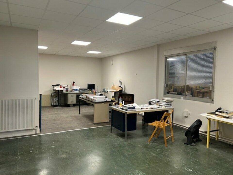 Visuel 3 LOCAL D'ACTIVITE 450 m2 Joué-lès-Tours
