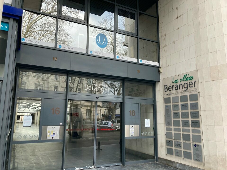 Visuel 4 BUREAUX 77 m2 Tours Visuel 4 BUREAUX 77 m2 Tours