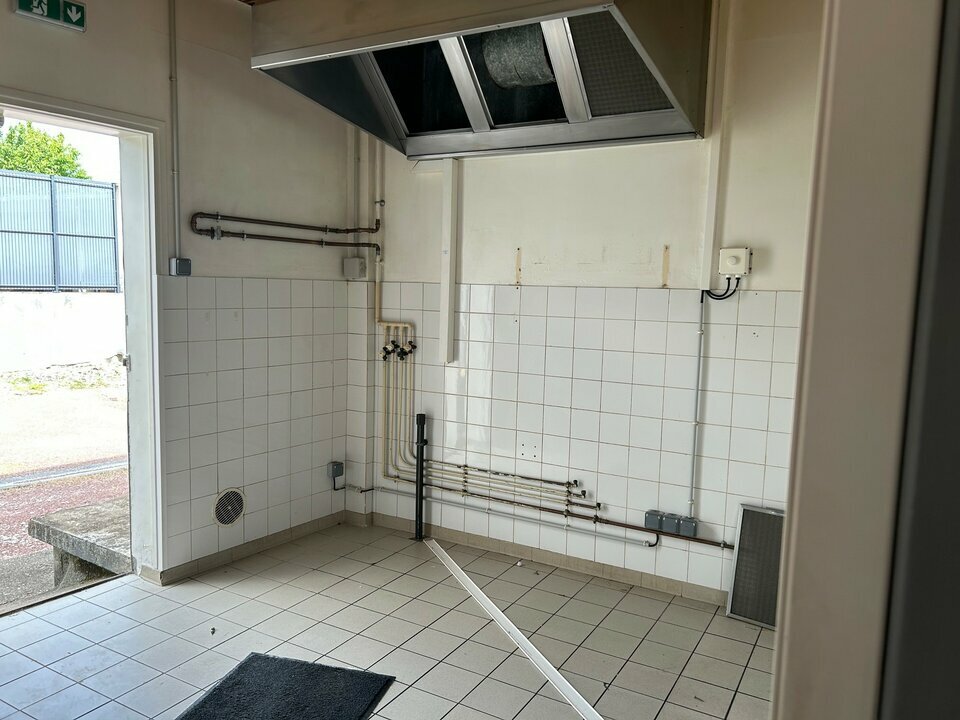 Visuel 5 LOCAL COMMERCIAL 130 m2 Joué-lès-Tours