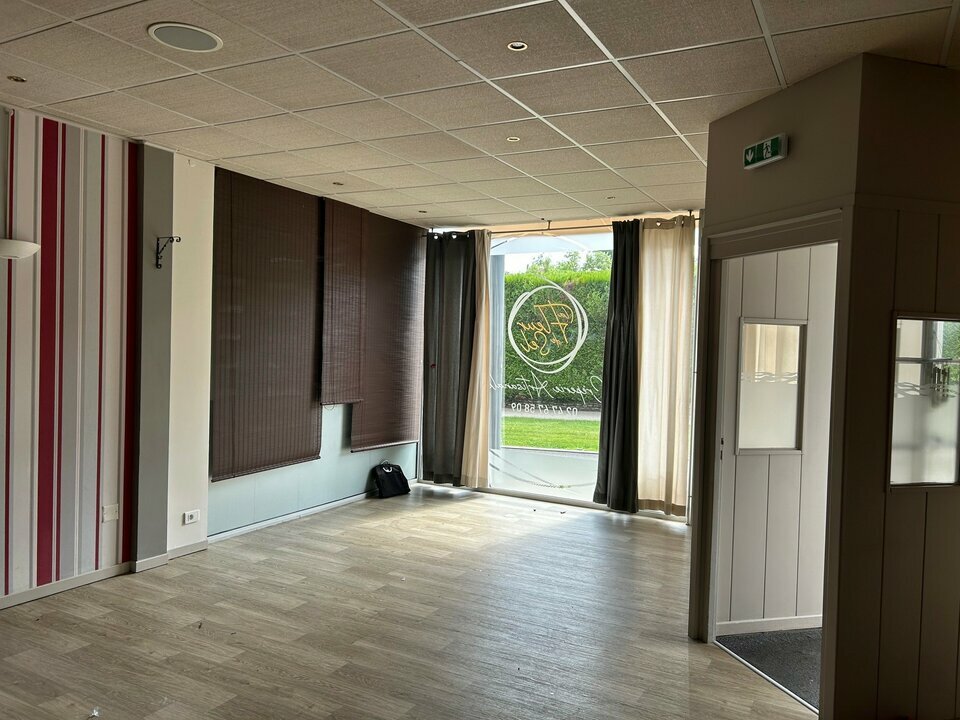 Visuel 6 LOCAL COMMERCIAL 130 m2 Joué-lès-Tours